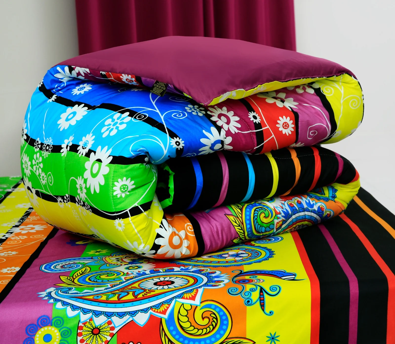 1 PC Double Winter Razai-Multi Flower - Image 2