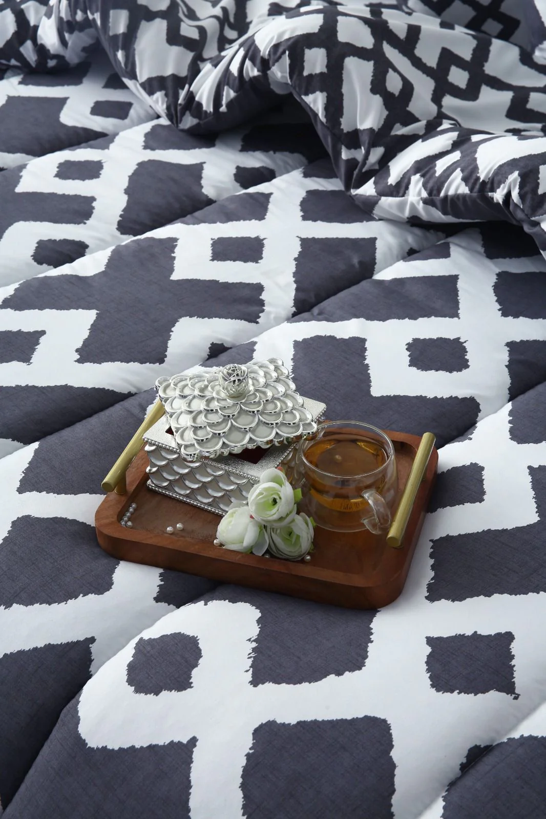 1 PC Single Razai-Grey Diamond - Image 2