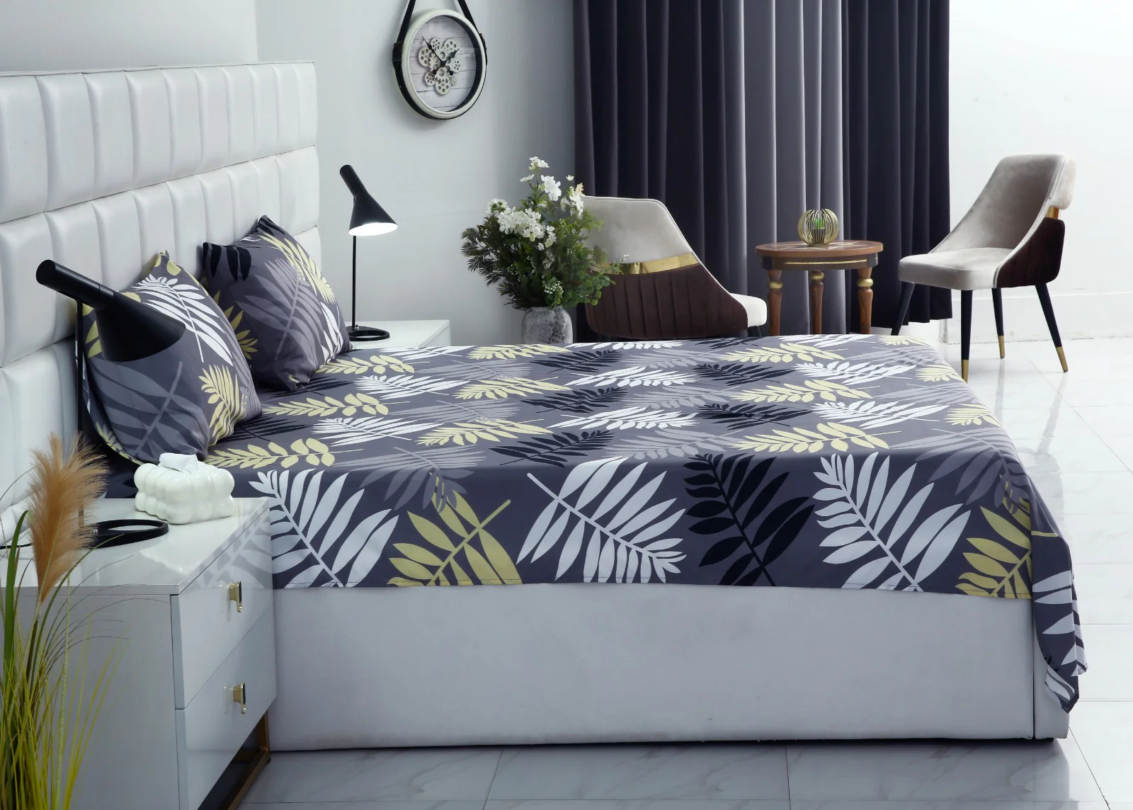 3 PCs Double Bed Sheet-Black Feathers - Image 12