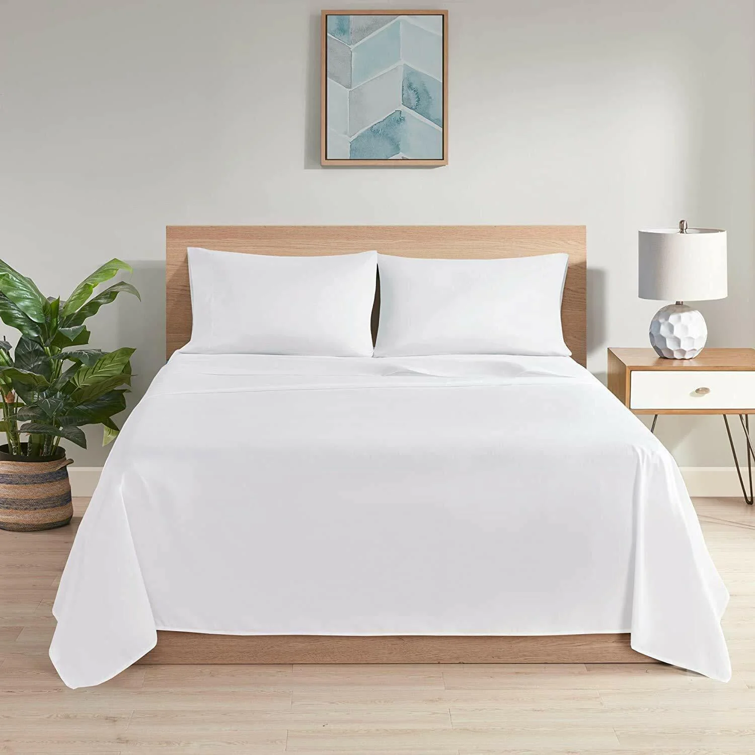 3 PCs Double Bed Sheet-White - Image 4