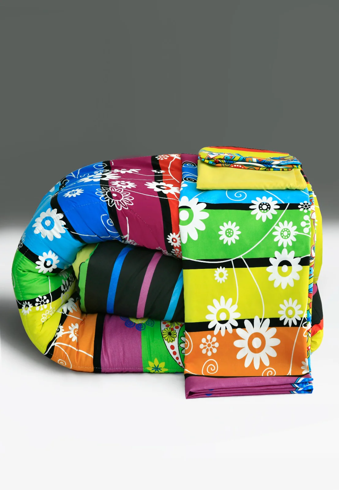 5 PCs Single Comforter Set-Multi Flower (Yellow Reverse) - Image 6