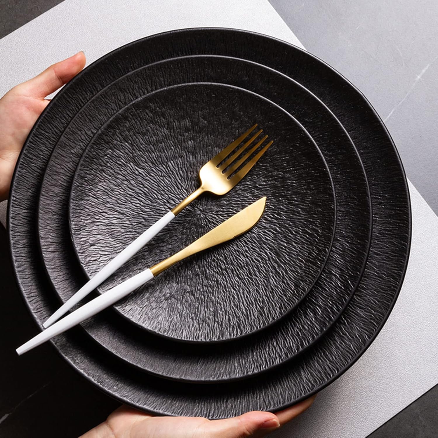 6 Creative Dining Plate with Stone Texture Pattern-Black