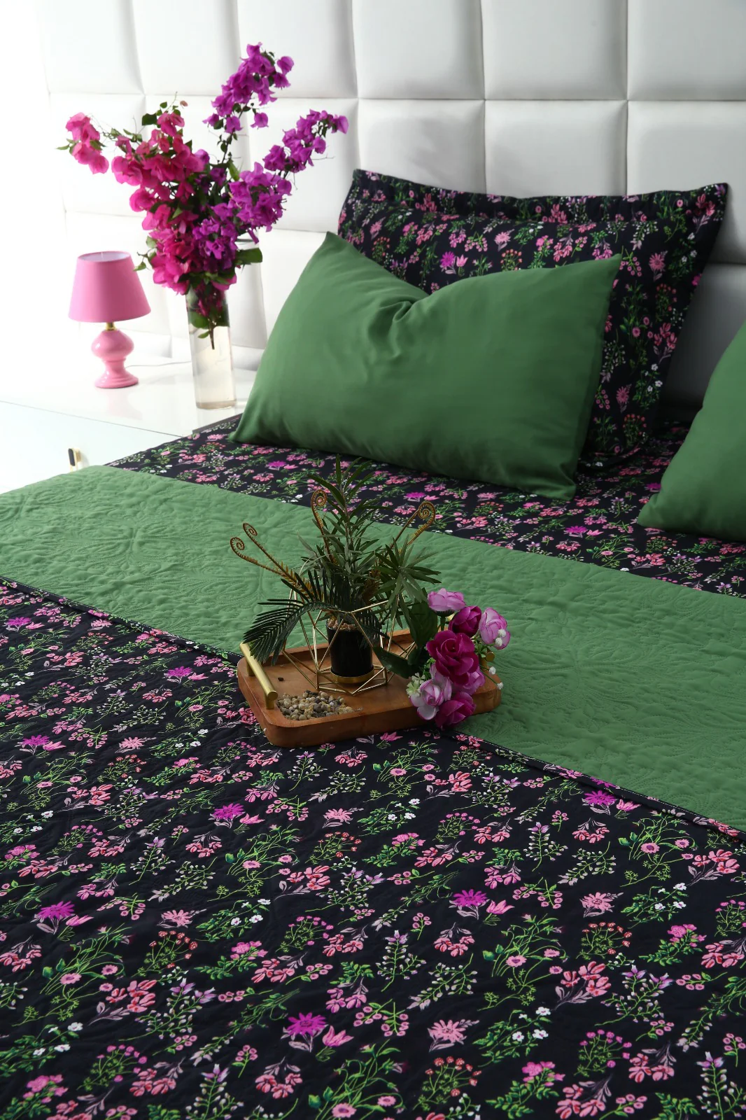 6 PCs Luxury Bed Spread Set-Crocus - Image 12