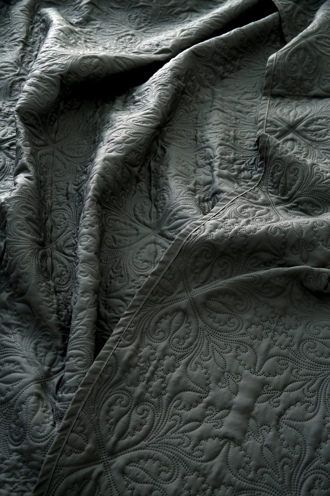 6 PCs Luxury Bed Spread Set-Grey - Image 22