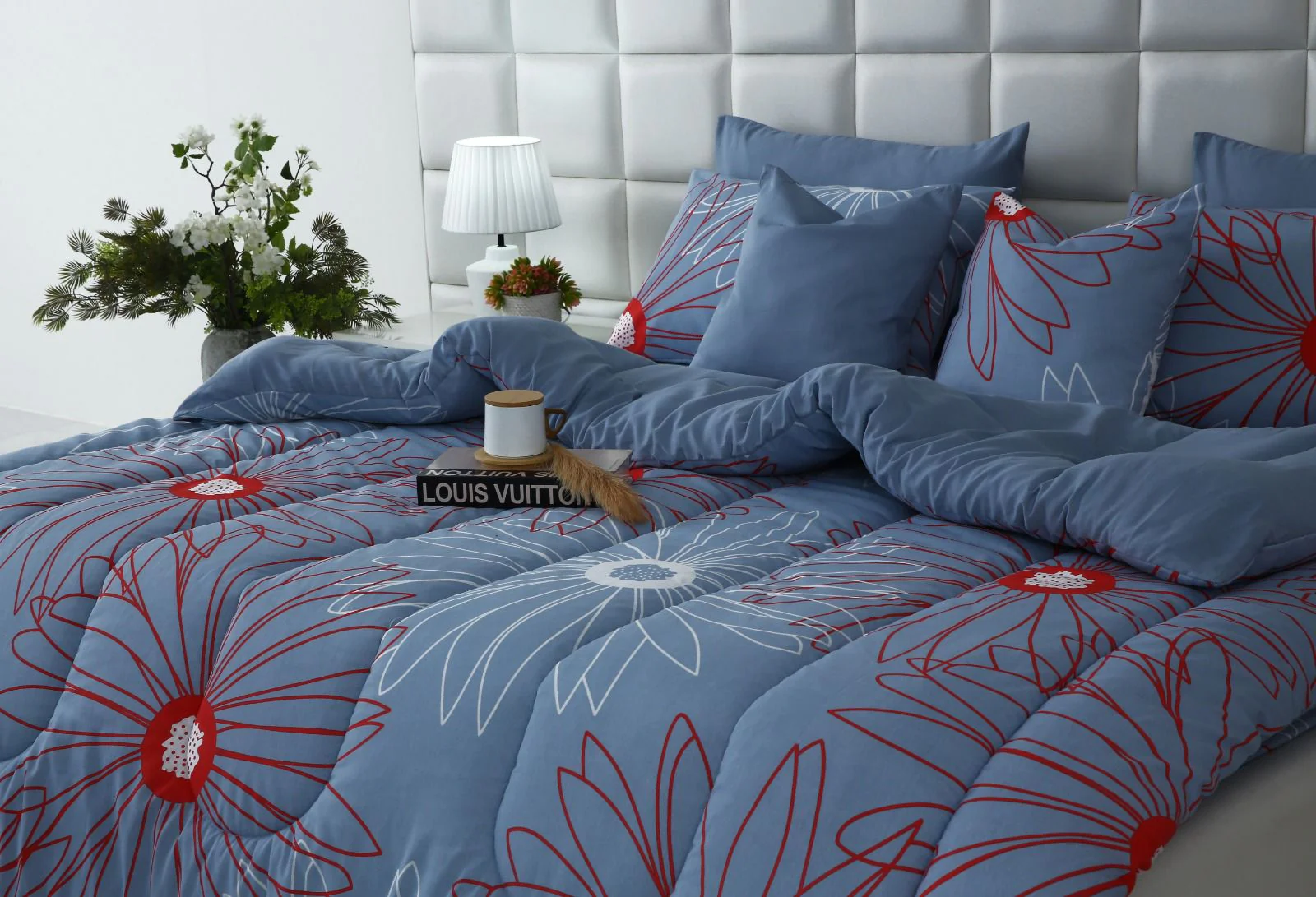 8 PCs Winter Razai Set-Wine Rose - Image 5