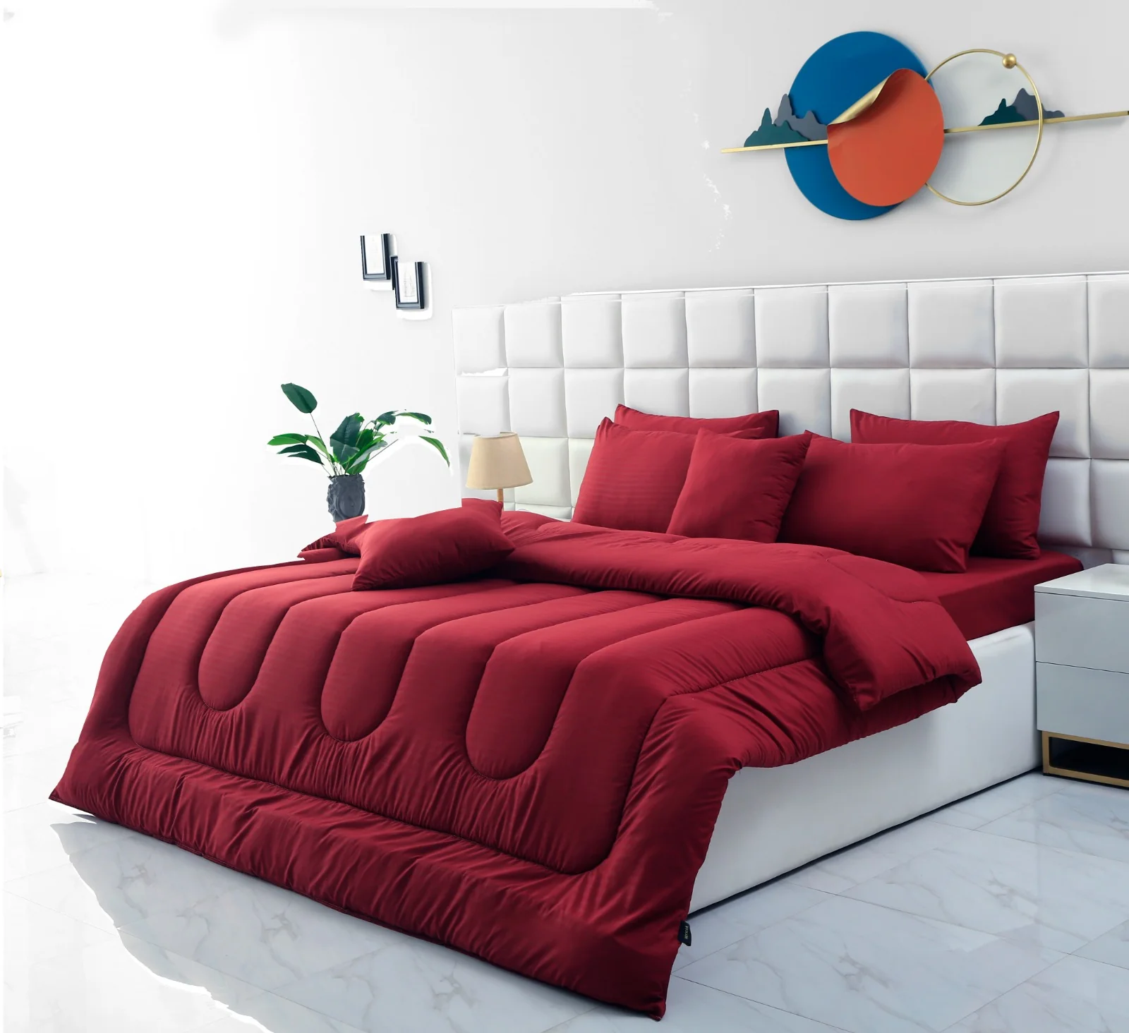 8 PCs Winter Razai Set-Dyed Maroon - Image 3