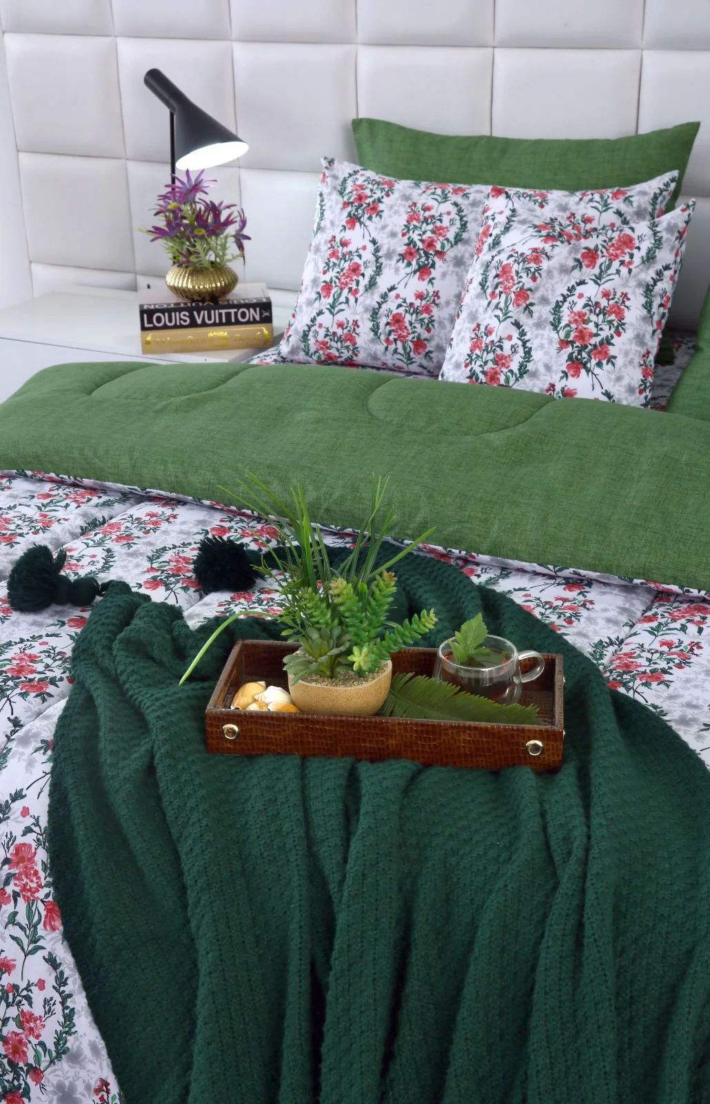 8 PCs Winter Razai Set-Emerald Blooms - Image 22