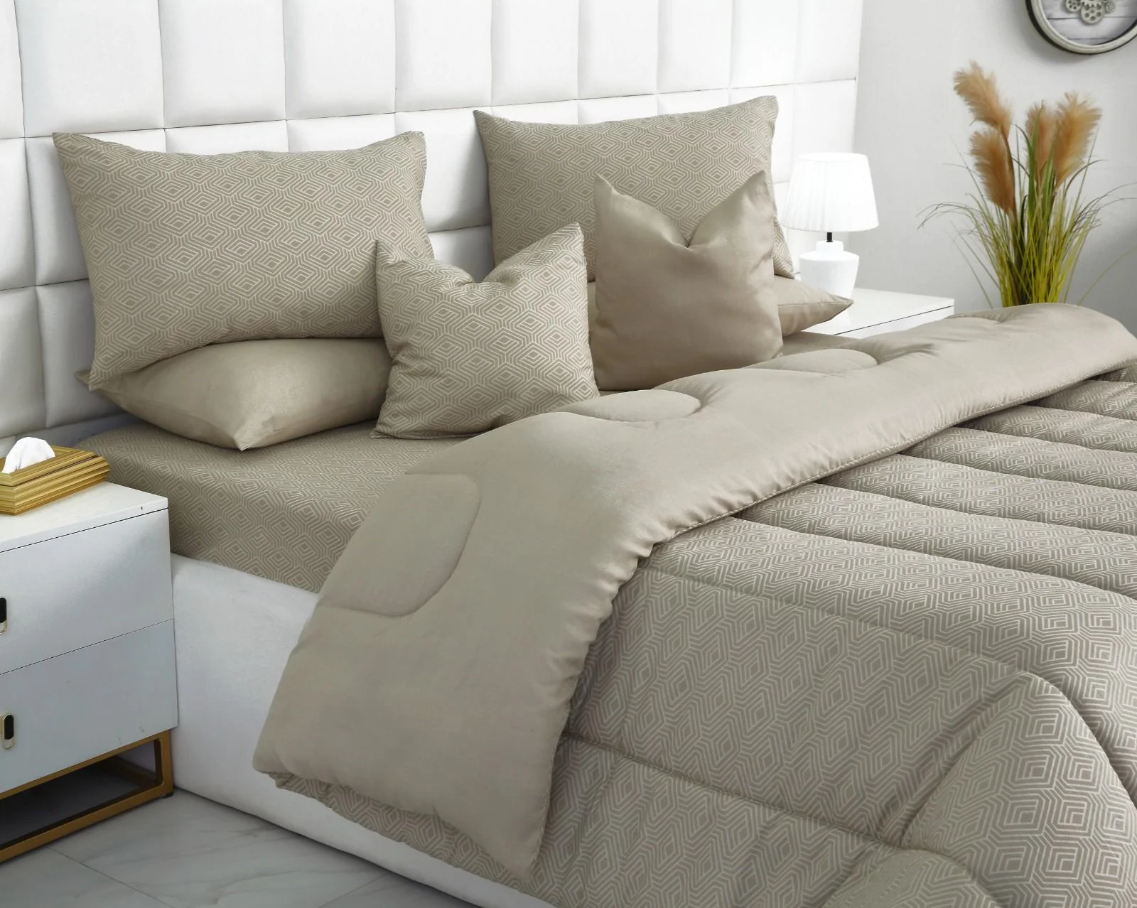 8 PCs Winter Razai Set-Opus - Image 8