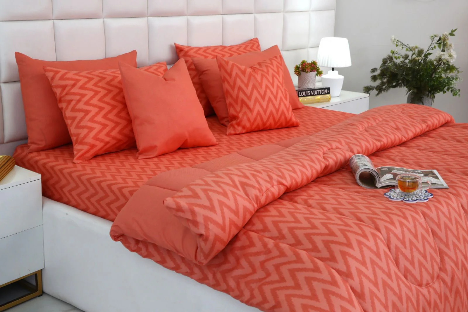 8 PCs Winter Razai Set-Peach Chevron - Image 6
