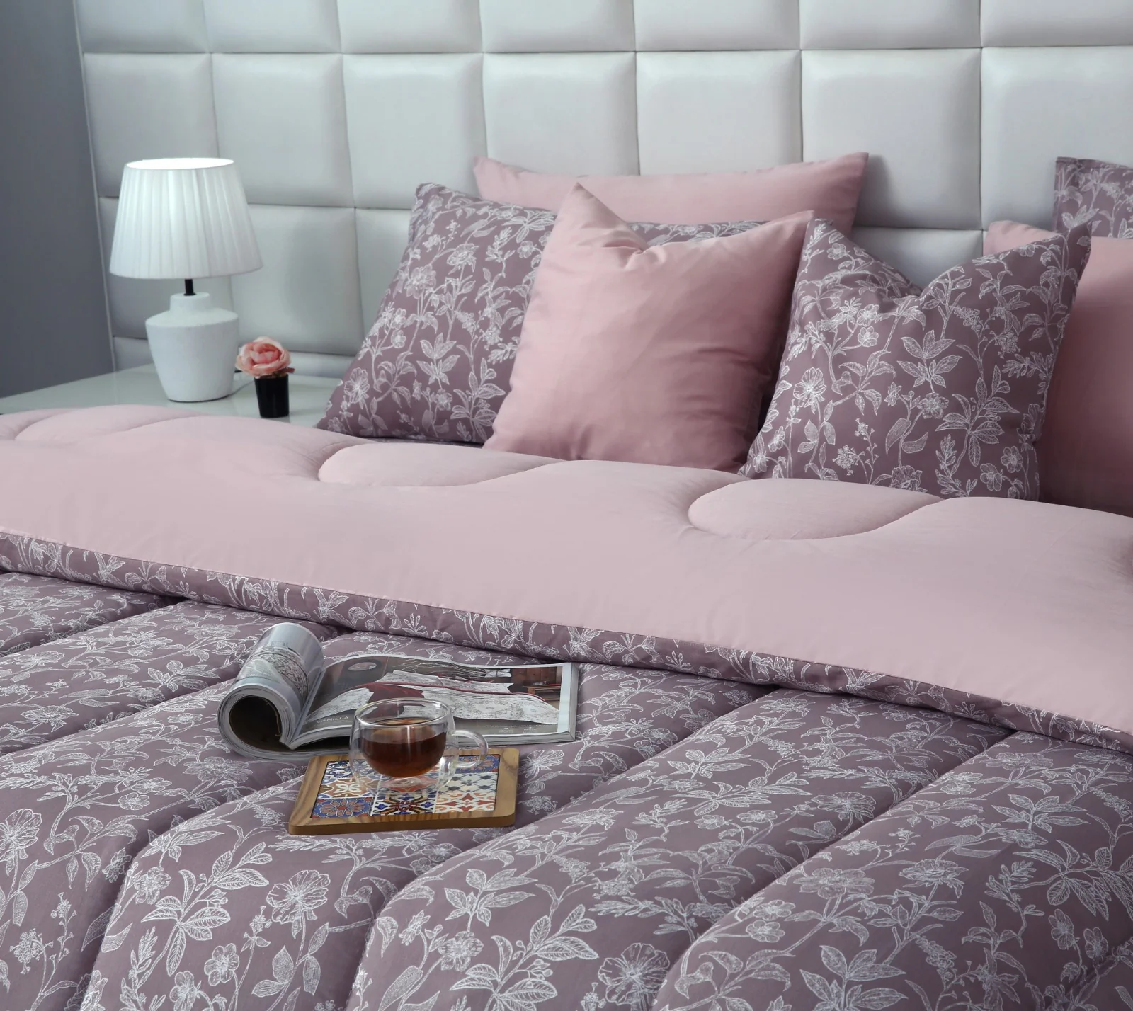 8 PCs Winter Razai Set-White Peonies - Image 7