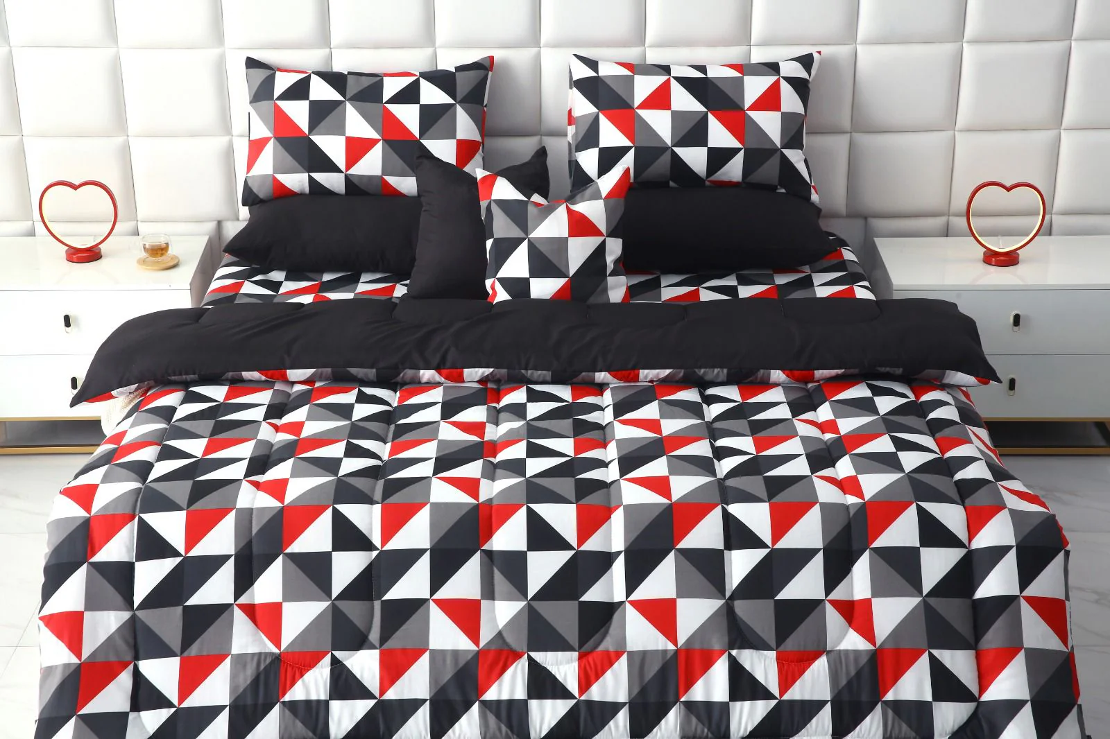8 PCs Winter Razai Set-Abstract Geometric(With Black Reverse) - Image 6