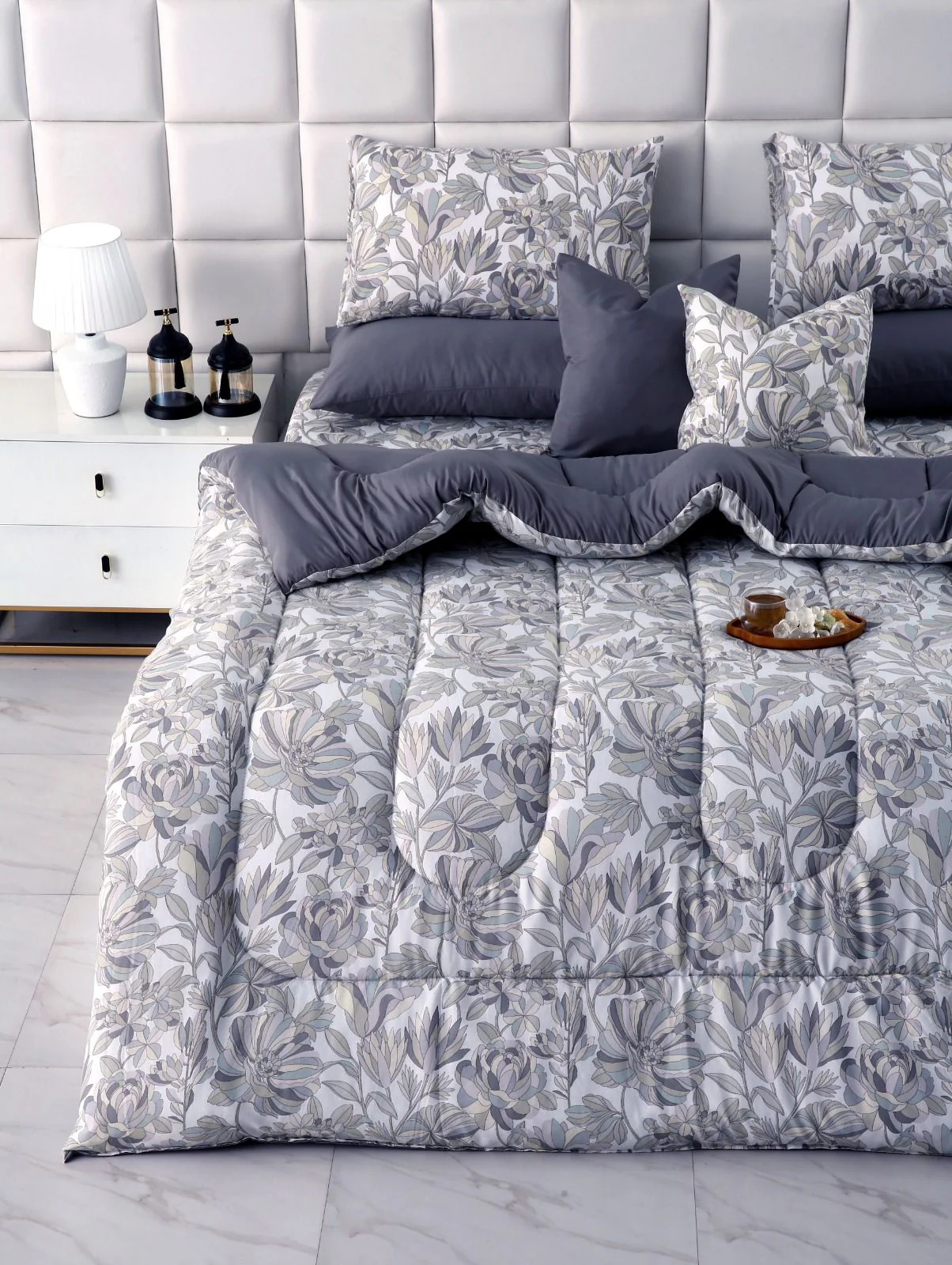 8 PCs Winter Razai Set-Buds Floral(With Pastel Grey Reverse) - Image 7