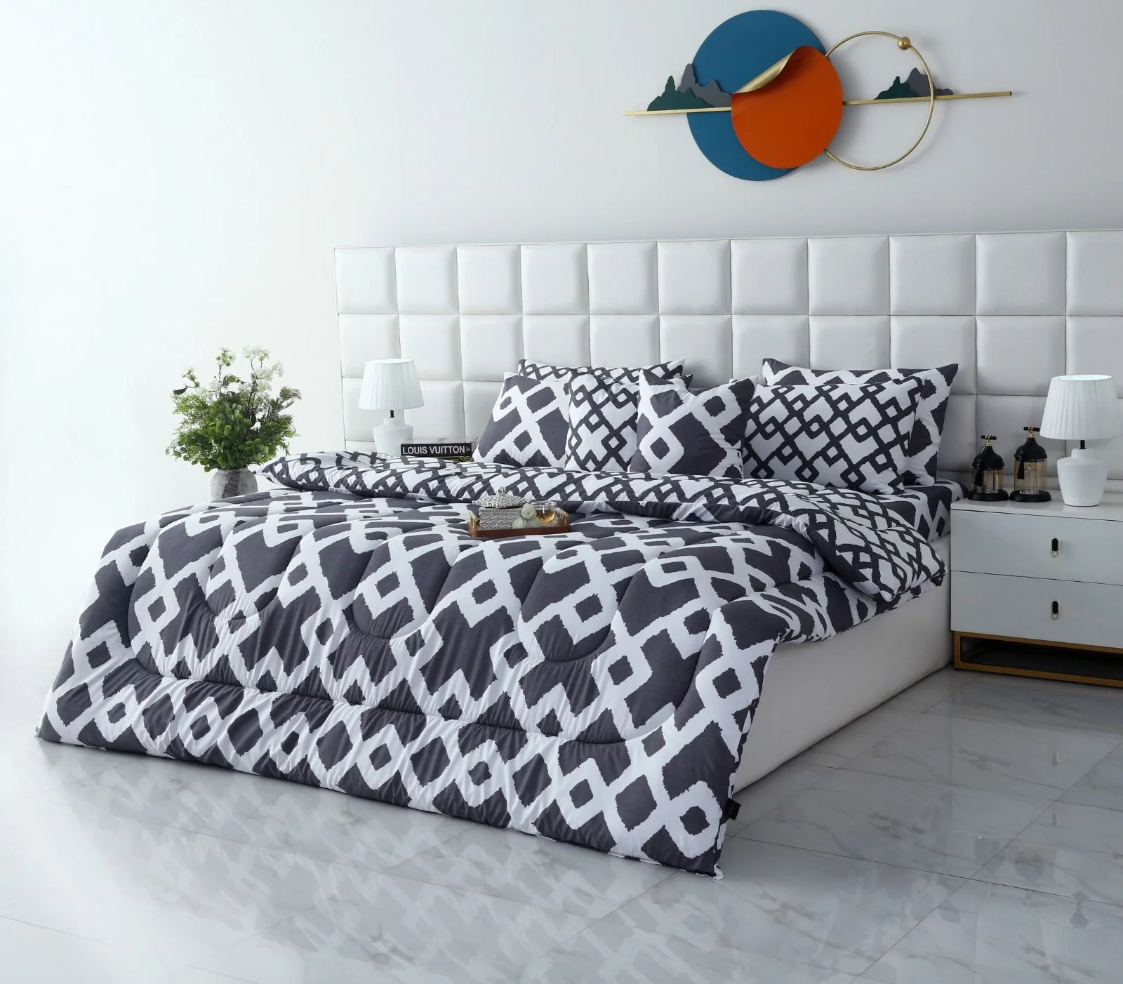 8 PCs Winter Razai Set-Grey Diamond - Image 6
