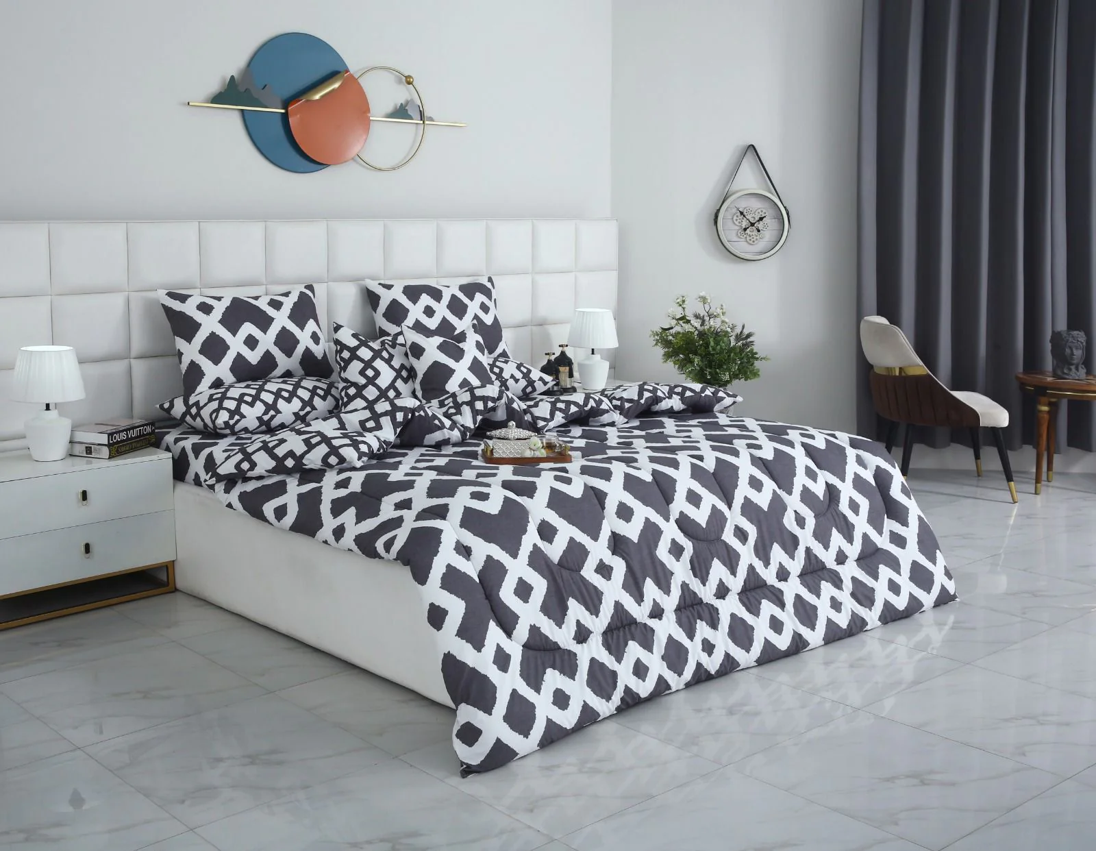 8 PCs Winter Razai Set-Grey Diamond - Image 9