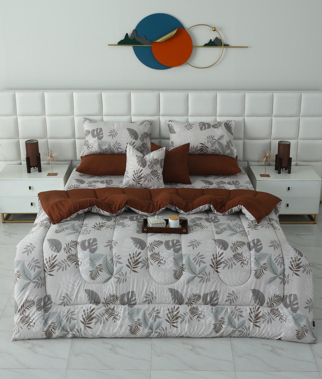 8 PCs Winter Razai Set-Leaf Style(With Brown Reverse) - Image 9