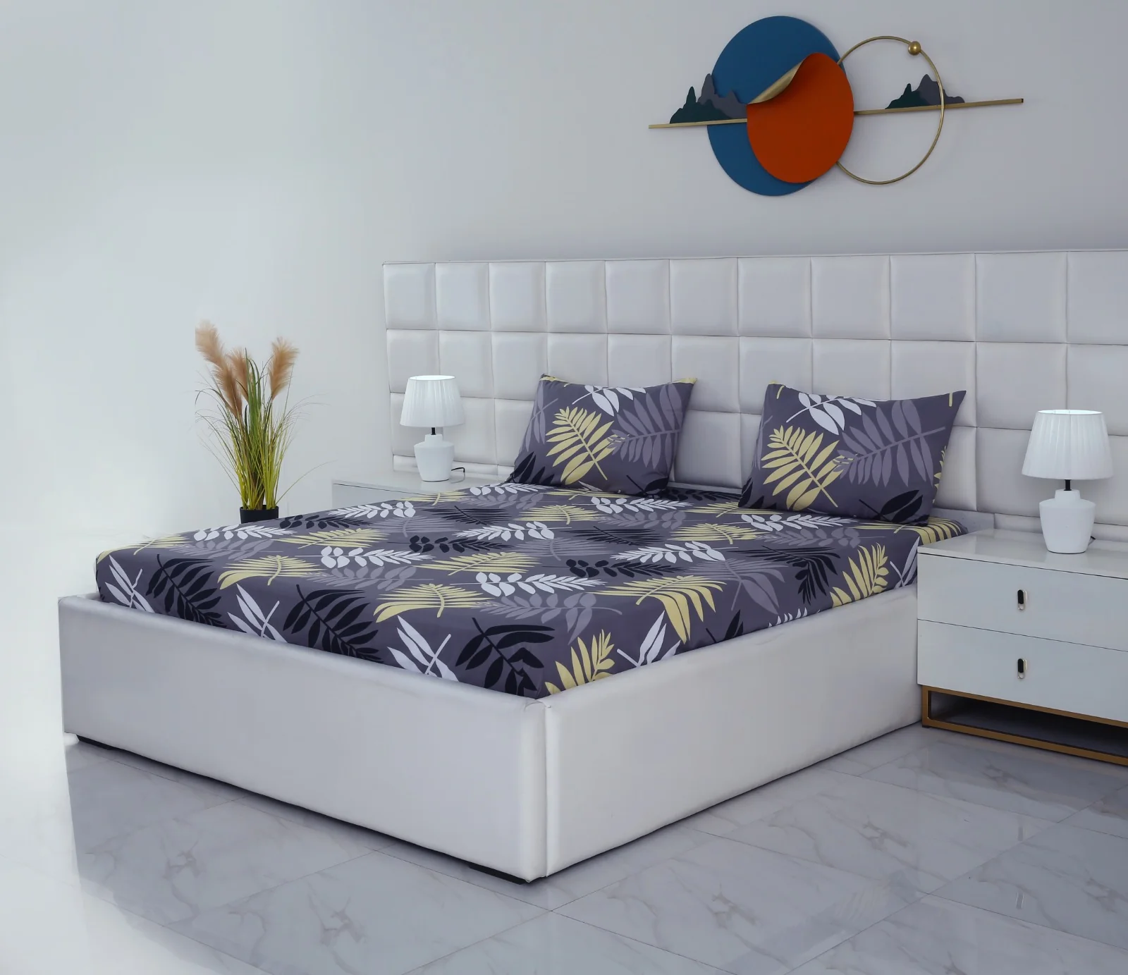 Fitted Bed Sheet-Black Feathers - Image 3