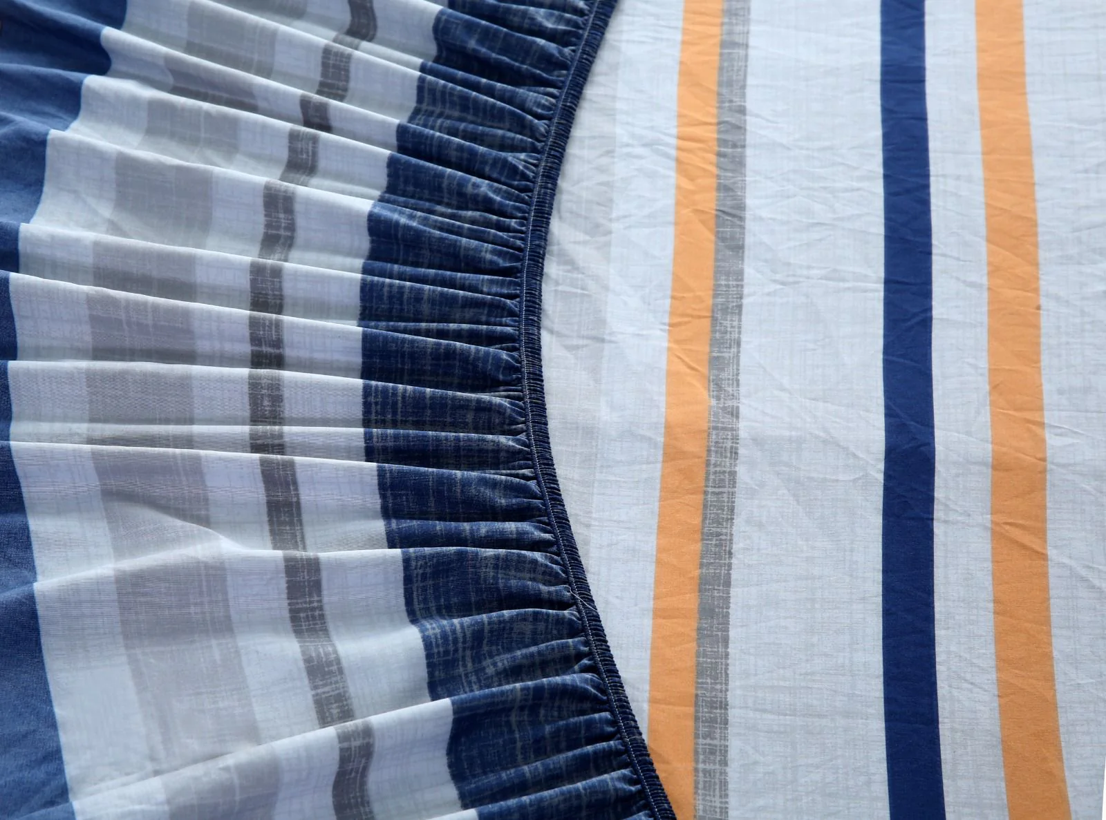 Fitted Bed Sheet-Multi Bands - Image 2