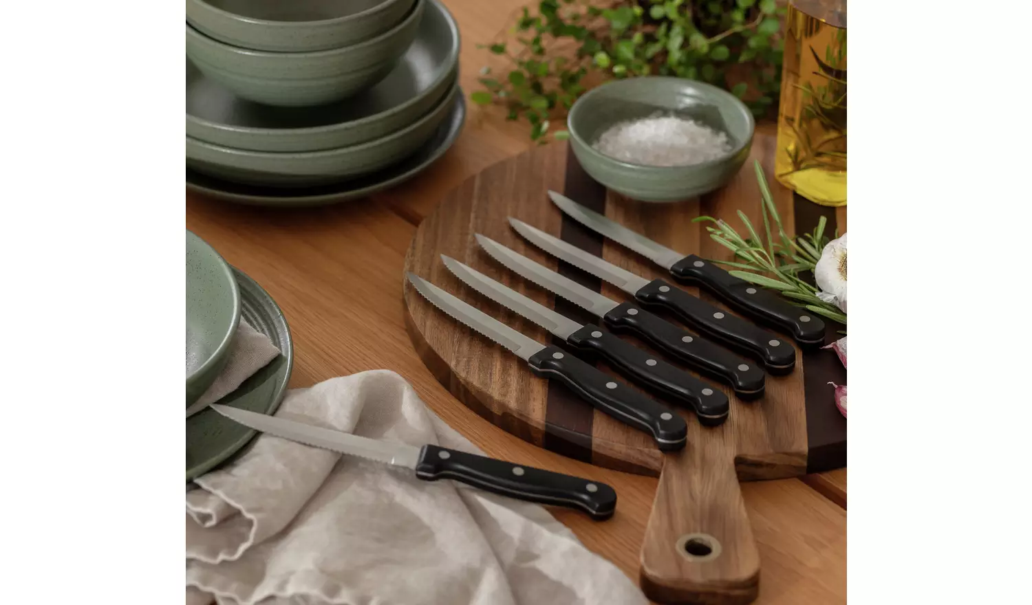 Knife Set with Steel Blades