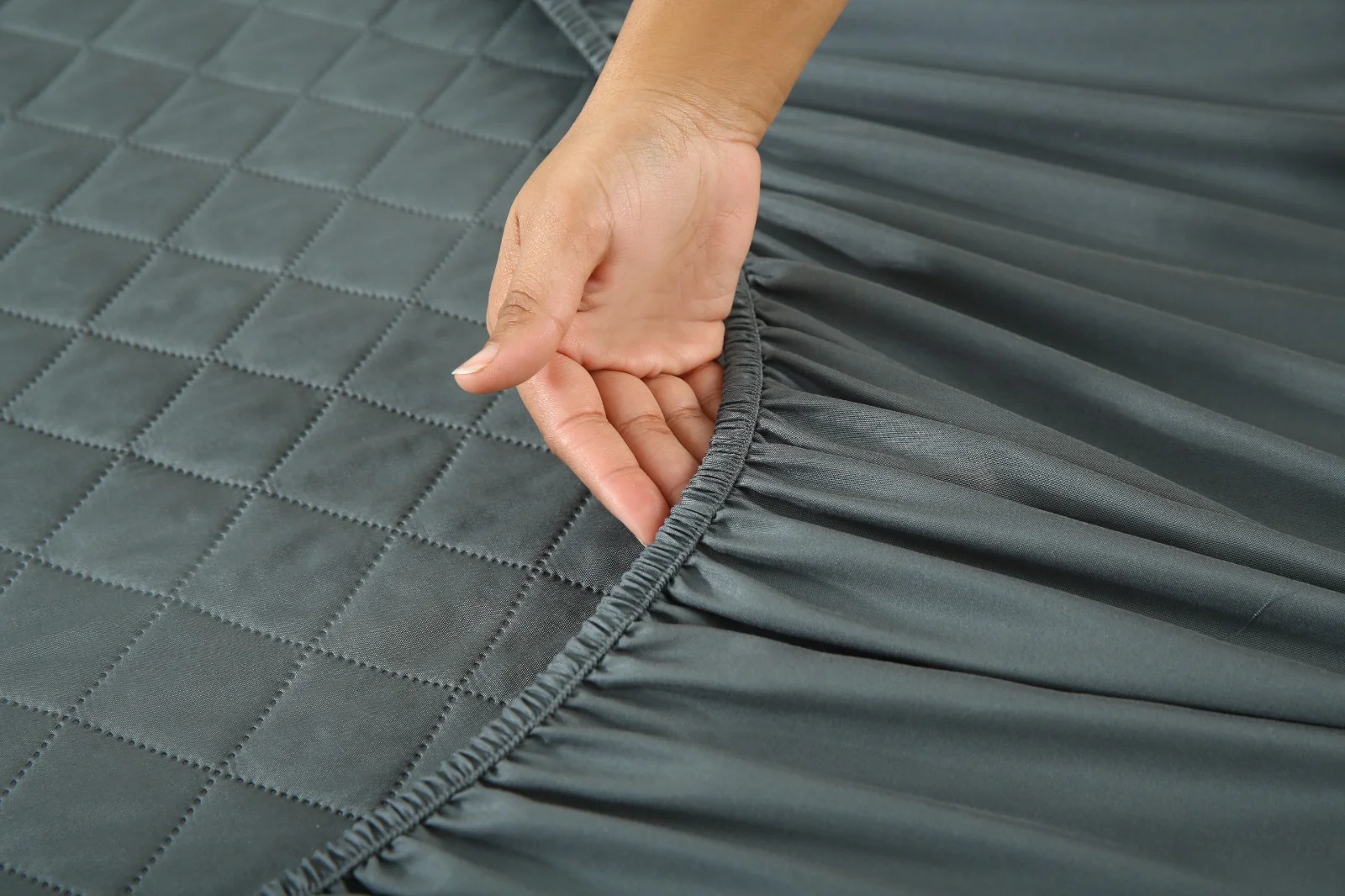 Quilted Waterproof Mattress Protector-GERY - Image 8
