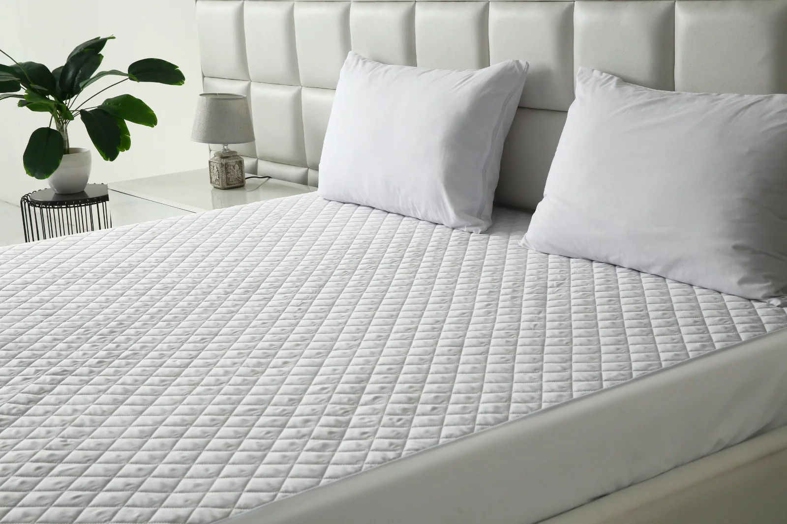 Quilted Waterproof Mattress Protector-White - Image 8