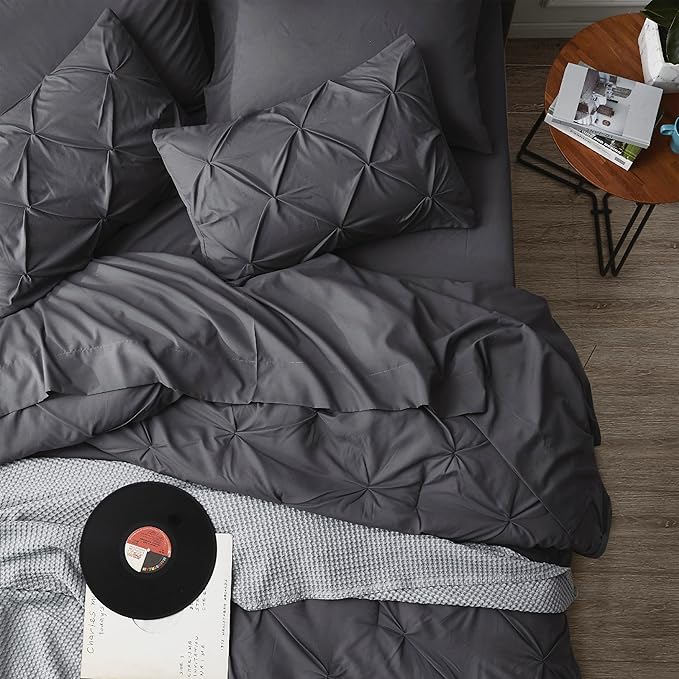 Solid Pintuck Duvet Cover Set-Grey - Image 12