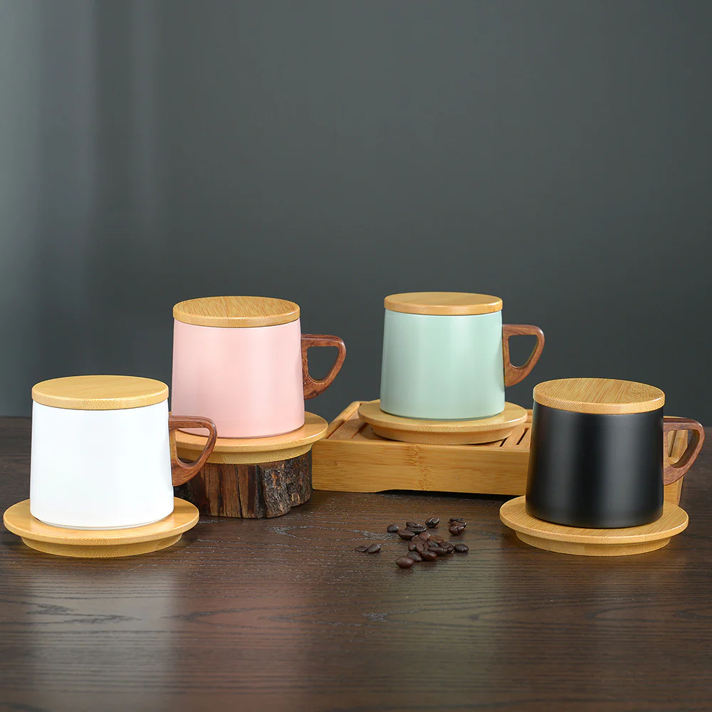 Vacuum Insulated Coffee Cup with Wooden Lid & Mat-Black - Image 4